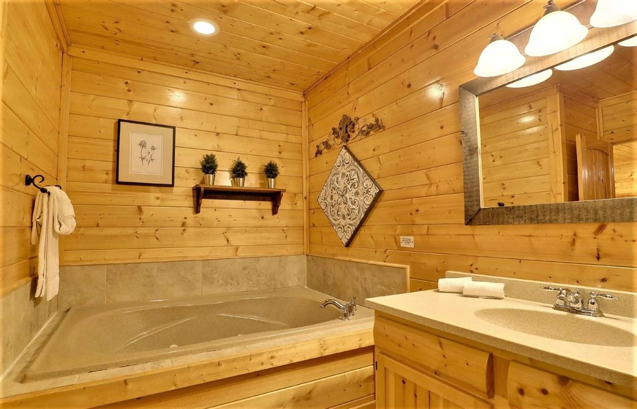 A Natural High Pigeon Forge Luaran gambar